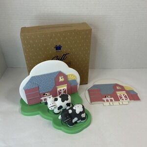 Vintage Avon Down On The Farm Napkin Holder Red Barn Cows Salt Pepper Shaker Set